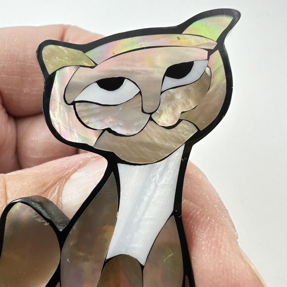 LEE SANDS Abalone Shell KITTY CAT Brooch FELINE LIONESS Pin - Picture 3 of 6